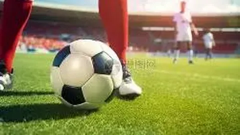 邵佳一力挽狂澜，3-2逆转击败韩国名帅，四场狂轰10球，离队国足原因揭晓